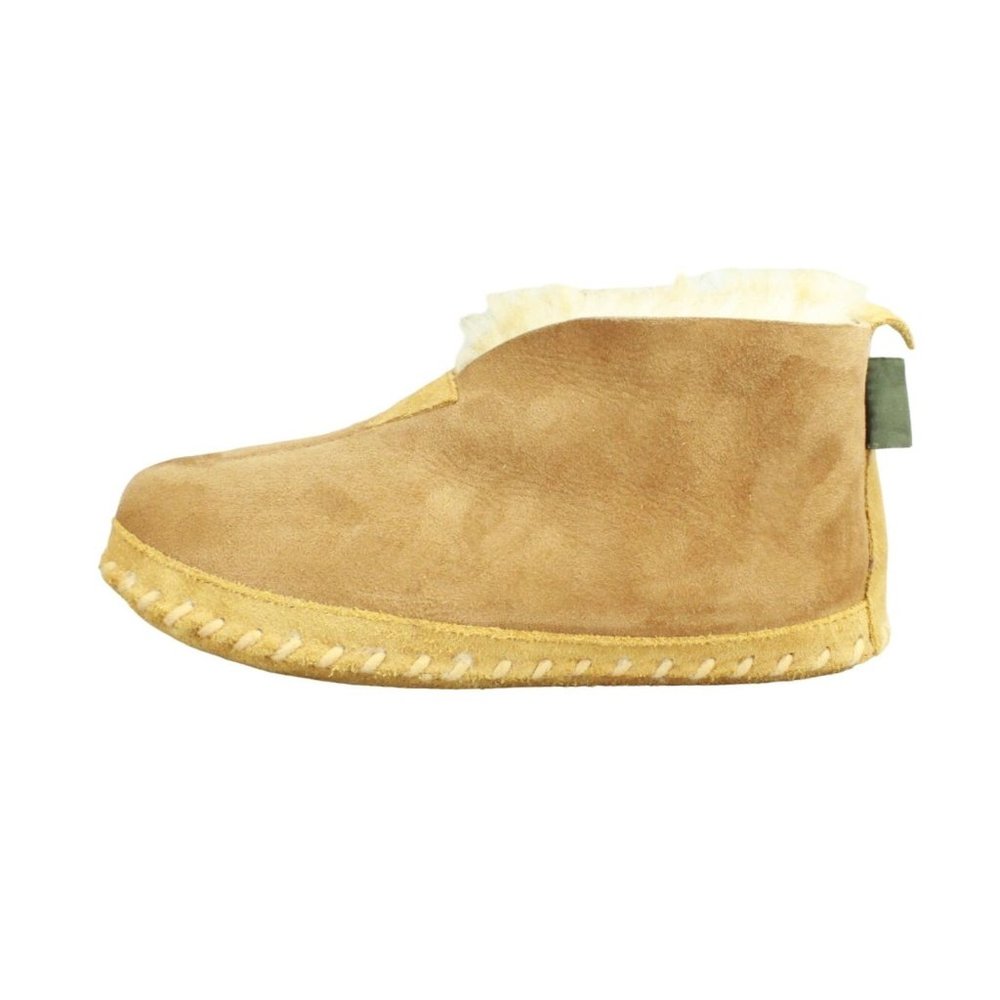 LL Bean Brown Suede Slip On Wicked Good Moccasin Slippers Boot Size 6 M - Picture 1 of 9
